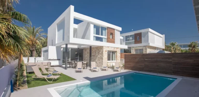 How to Plan Villa Vacations on a Budget: The 2026 Operational Guide